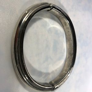 Silver Plated Clasp Bracelet